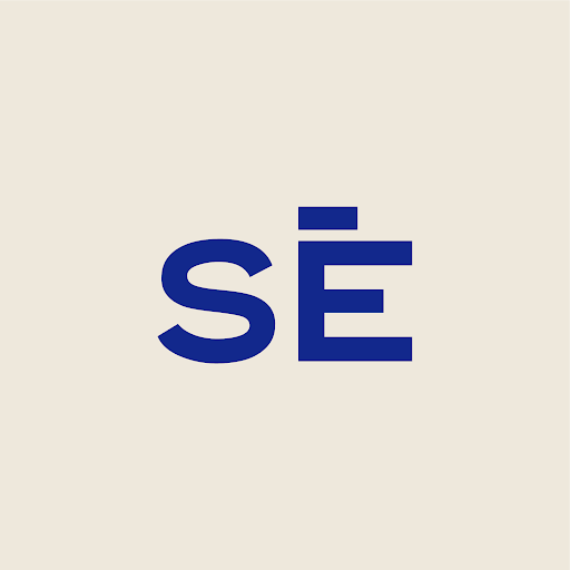 SE Monogram Background